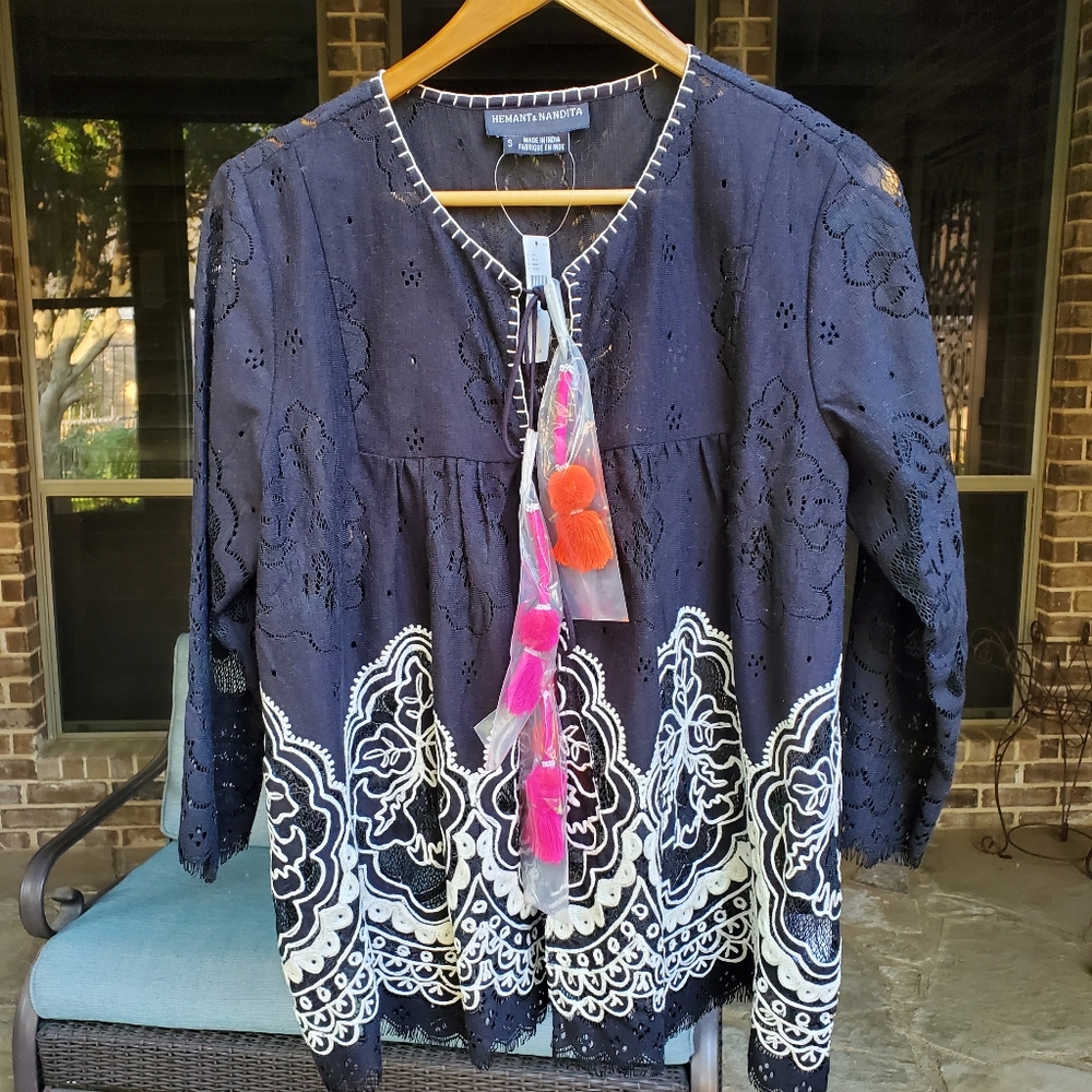 NWT Hemant & Nandita Lace Blouse S